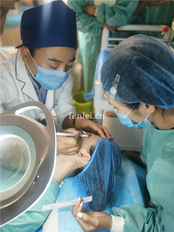 威海零基础学习微整形，选择赛碧缇(莱维缇微整培训)
